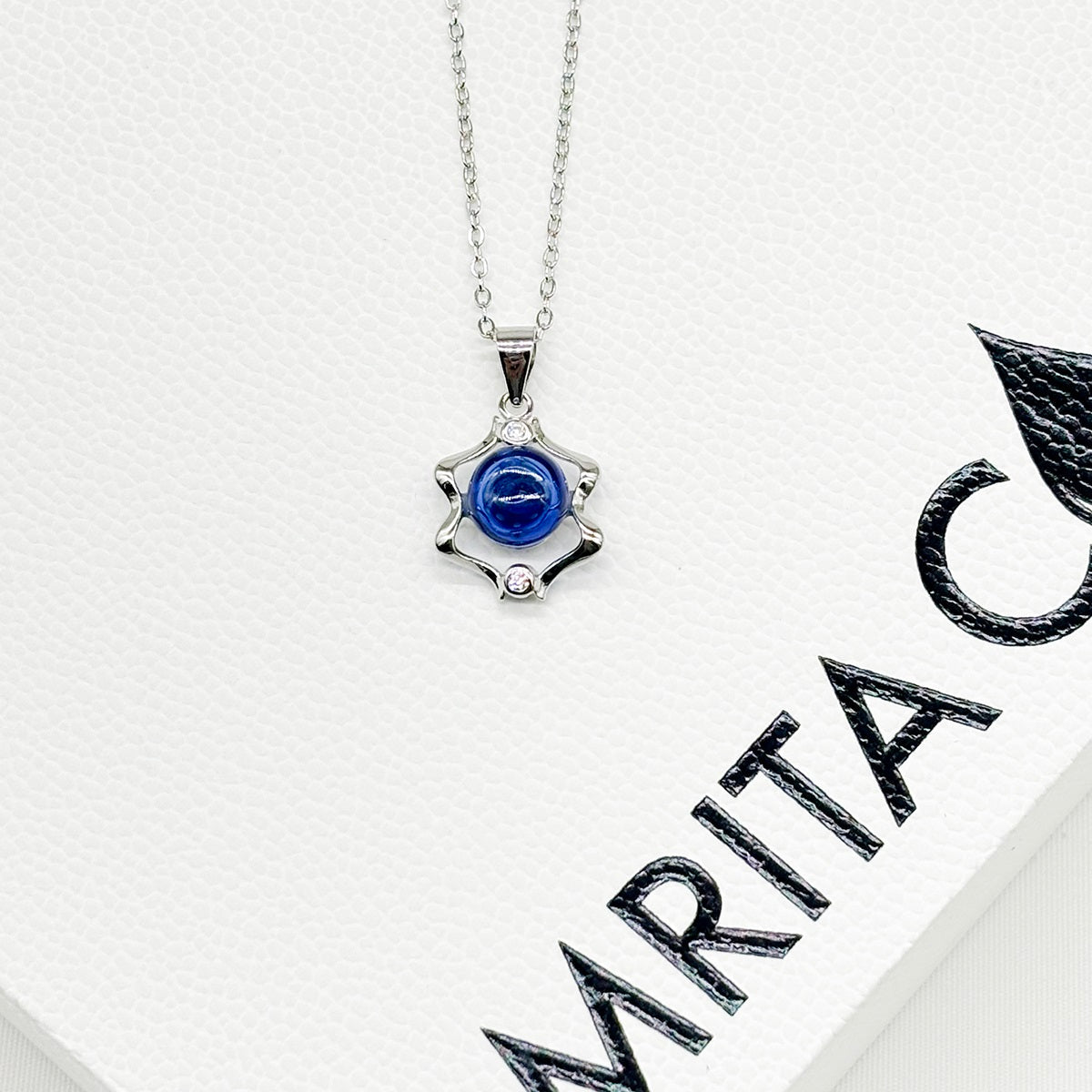 Sterling Silver Zodiac Aroma Necklace - Gemini May - June | Perfect Birthday Gift | Energy & Healing | Diffuse on the go